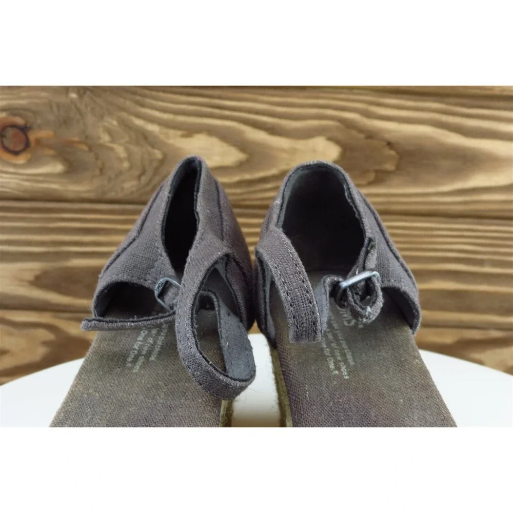 Toms Sz 8 M Brown Ankle Strap Fabric Women Sandals‎